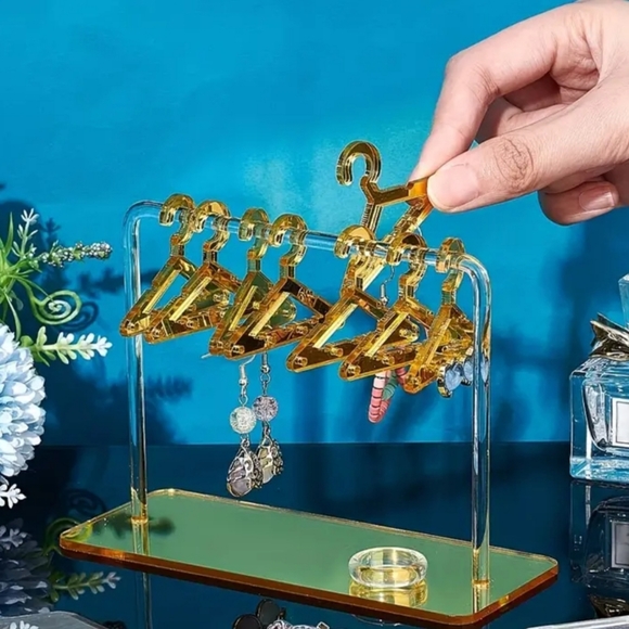 New Acrylic Creative Earring Display Stand - Golden - Picture 3 of 7